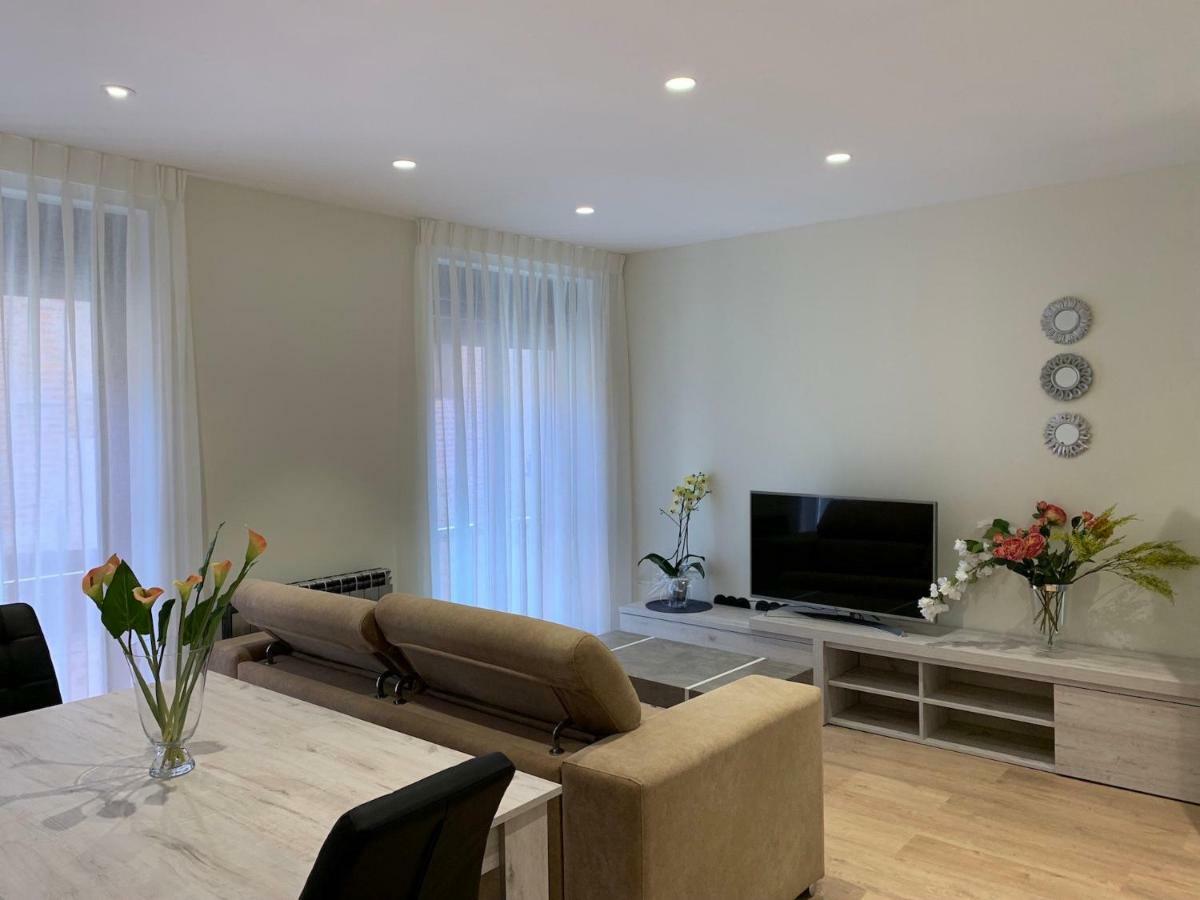 Apartamentos M.Bell Leon Ngoại thất bức ảnh